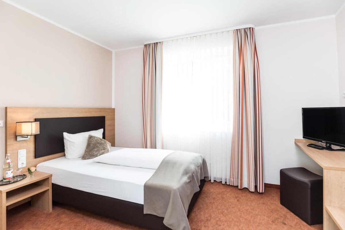 Hotel Sarah ハインスベルク エクステリア 写真